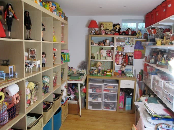 organize storage room